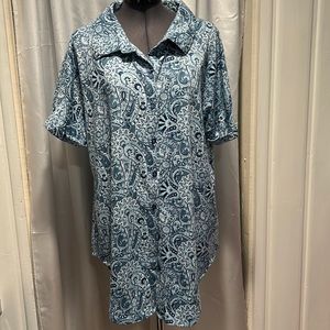 Lularoe. NWT Charlie button down short sleeve shirt